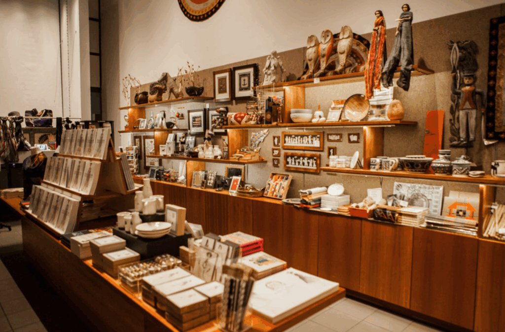Американский музей народного искусства (American Folk Art Museum)